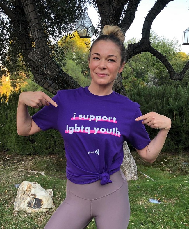 Bintang film Coyote Ugly mengaku bahwa dia selama ini berusaha menutupi kondisi kulitnya. LeAnn pun tidak pernah mau mengeluhkan kondisi kulitnya yang kadang menyiksanya. Foto: dok. Instagram