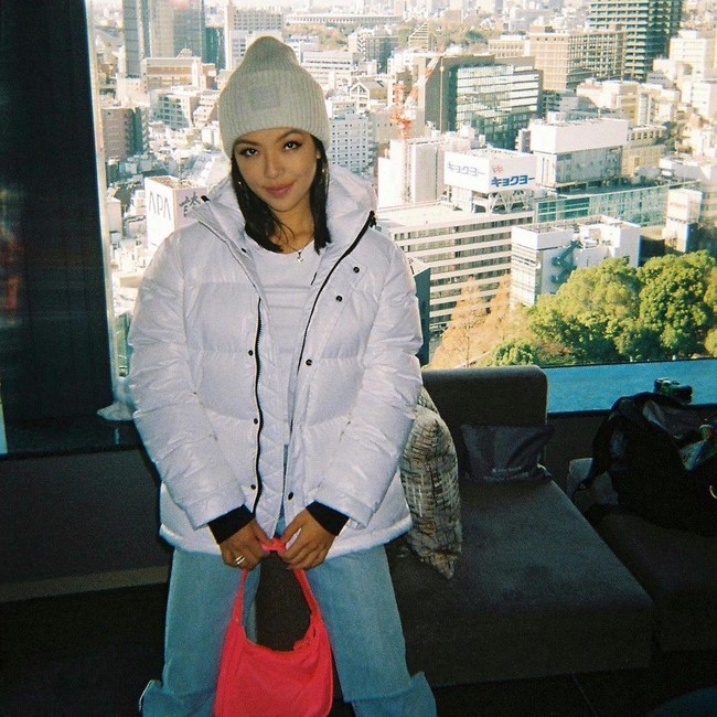 Dilaporkan jika wanita cantik itu sudah mulai bertanding sejak usia lima tahun.  Ia pun pernah memenangkan Symetra Tour dan masuk dalam The Ladies Professional Golf Association (LPGA), organisasi Amerika untuk pegolf profesional wanita. Foto: Instagram @lilymhe