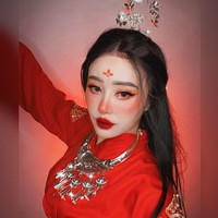 Inilah penampilan beauty influencer @janineintansari ala Mulan. Dalam membuat look ini, Janine mengaku bahwa dia bangga memiliki keturunan Chinese dalam darahnya.  Foto: Instagram