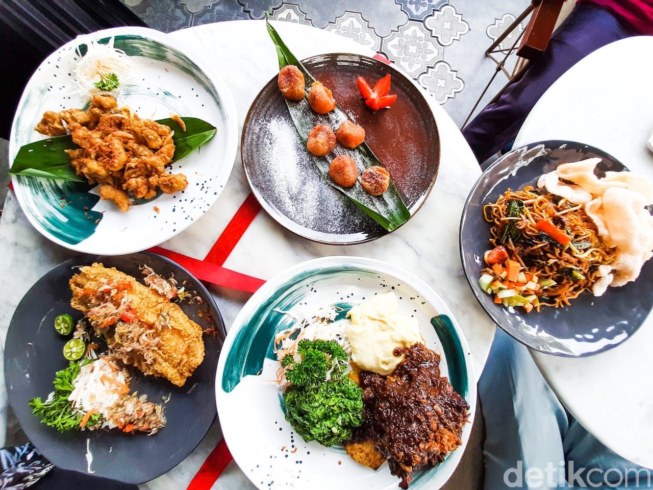 Medja Restaurant Ada Iga Bakar dan Ayam Gairah Sedap di 