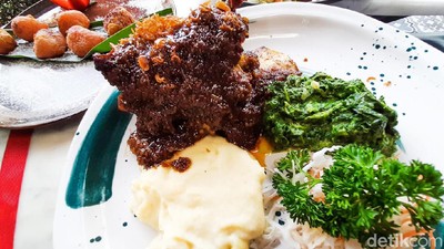 Yuk! Cicip Iga Bakar dan Ayam Gairah Buatan Restoran Instagramable Bogor