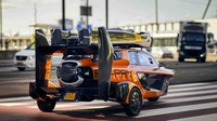 Sebelumnya, PAL-V liberty dites di lingkungan tertututp. Mobil terbang ini diuji melaju dengan kecepatan tingi sambil menikung di tikungan oval, uji rem dan emisi, serta uji polusi udara. Foto: dok. PAL-V