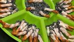 Ngeri Sedap! Pesta Ulang Tahun Ini Dipenuhi Kue Darah hingga Tengkorak
