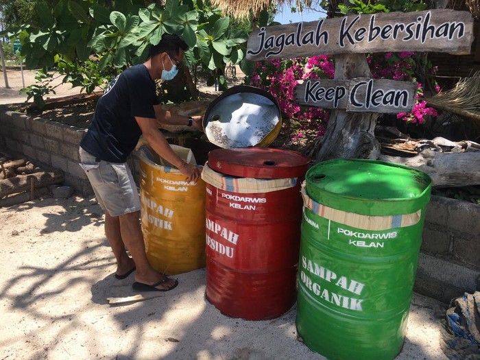 Gaet Komunitas Gencarkan Edukasi And Pemilahan Sampah Di Pantai Kelan Bali 