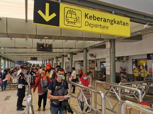 Hari ke-3 Libur Panjang, Pelanggan Kereta Api Naik 49%