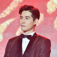 Selain Jerry Yan, yang juga menurut penggemar F4 tampak semakin ganteng di pertambahan usianya adalah Vic Chou. Aktor 39 tahun itu merupakan pemeran Hua Ze Lei dalam serial Meteor Garden. Foto: Instagram