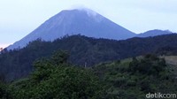 Puncak B29 terletak tepat di sisi tenggara dari wisata Gunung Bromo.