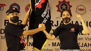 Momen Rieke Diah Pitaloka Hadiri Rakernas III KRPI