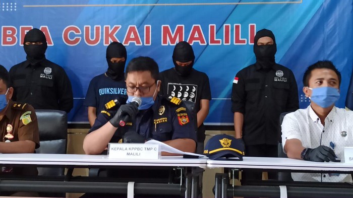 Bea Cukai Luwu Timur Ungkap Penyelundupan 446 Gram Ganja