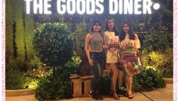 Nah,  kalau yang satu ini adalah momen saat Bella Aprilia diberi kejutan berupa kue ulang tahun.  Kejutannya diberikan saat makan malam di The Goods Dinner. Foto: Instagram @bellaparilliasant