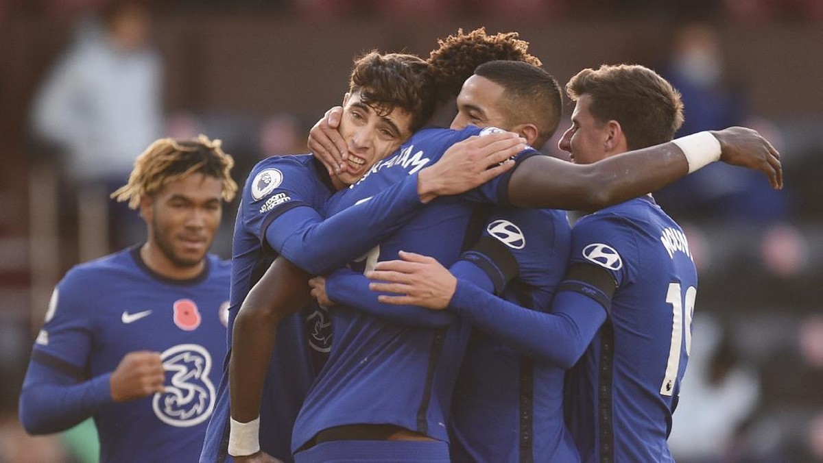 Chelsea menggulung Burnley 3-0 berkat penampilan Hakim Ziyech di pekan ketujuh Liga Inggris 2020/2021, Sabtu (31/10/2020). (Foto: Oli Scarff/AP)