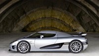 Hypercar ini hanya dibuat 3 unit, dengan salah satunya disimpan di markas Koenigsegg. Foto: Koenigsegg
