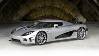 Koenigsegg CCX Trevita ini merupakan mobil street-legal termahal di dunia. Foto: Koenigsegg