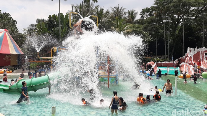 Libur Panjang, Wisata Air Di Bogor Dipenuhi Pengunjung