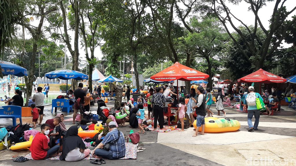 Libur Panjang, Wisata Air Di Bogor Dipenuhi Pengunjung