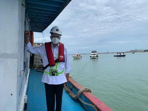 Kapal Iran-Panama Ditahan di Batam, Menhub: Kami Komitmen Tegakkan Hukum