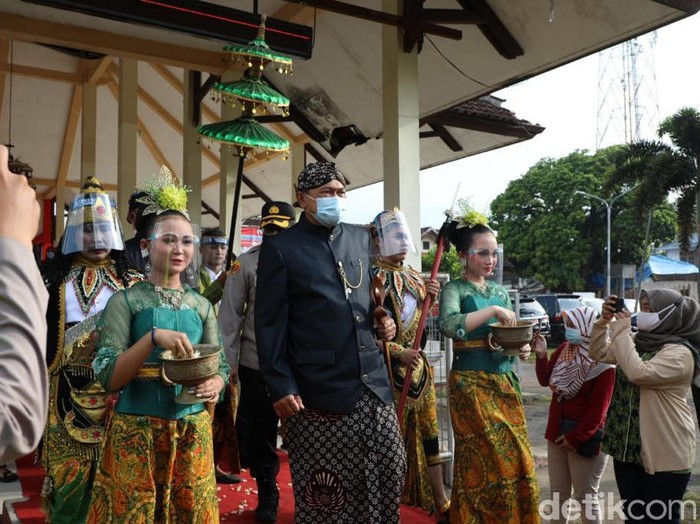 Momen Jamasan Kiai Pradah Jadi Sarana Sosialisasi Perubahan Perilaku Kenormalan Baru