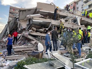 Di Tengah Ketegangan, Prancis Tawarkan Bantuan ke Turki Usai Gempa