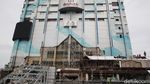 Progres Pemugaran Mal Pertama di Indonesia