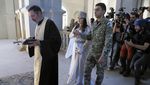 Tentara Langsungkan Pernikahan di Tengah Perang Armenia-Azerbaijan