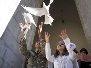 Armenia-Azerbaijan Gencatan Senjata, Warga Mulai Bisa ke Gereja