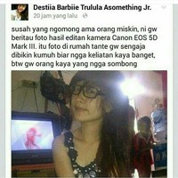 Katanya nggak sombong tapi bikin statusnya kayak gini. Jadi maksudnya biar dibilang apa sih mbak sama netizen? Foto: Facebook
