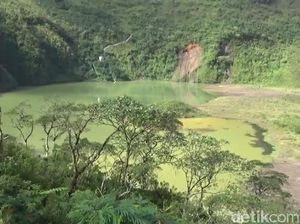 Mengunjungi Kawah Gunung Galunggung yang Sejuk saat Pandemi