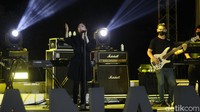 Isyana Sarasvati juga ikut memeriahkan Prambanan Jazz Festival 2020.
