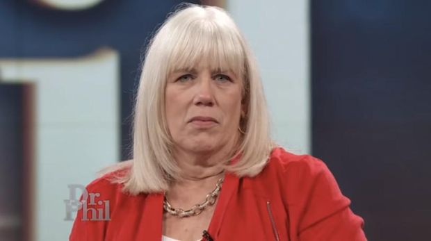 Cassey Cassey, wanita yang menikah 10 kali dan gagal terus, tak kapok menikah lagi demi mencari pria yang tepat.