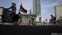 Penjagaan ini untuk memberikan kenyamanan kepada warga yang sedang berolahraga sepeda di kawasan Jalan Sudirman.