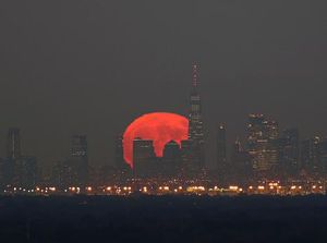 Ada Hunters Moon pada 26 Oktober, BMKG Beberkan Waktu Terbaik Menyaksikannya!