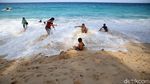 Melihat Keindahan Pantai Paal Minahasa Utara