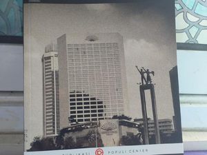 Siapa Suruh Berharap pada Jakarta?