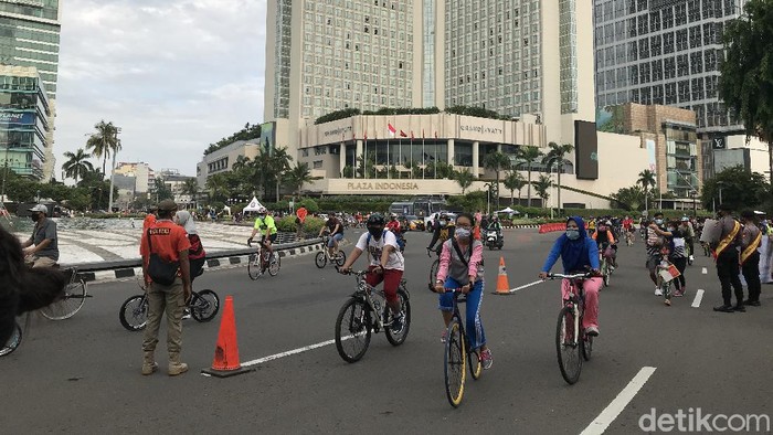 Situasi kawasan CFD di Bundaran HI, Minggu (1/11) pagi