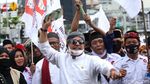 Ada Lomba Lempar Sandal saat Aksi Bela Nabi di Jakarta
