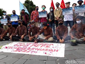 Protes UMP, Buruh Minta Raja Keraton Yogya Nasihati Gubernur DIY