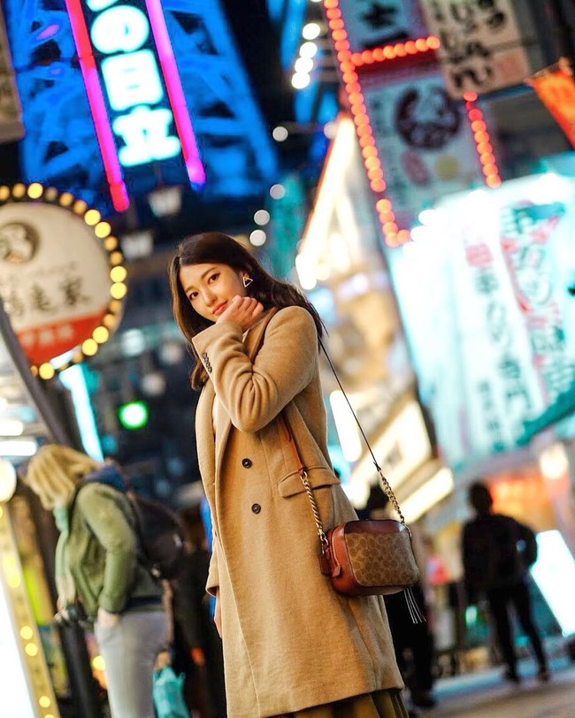 Selain konten-konten terkait kecantikan juga jalan-jalan, Cindy Thefannie dikenal sering membahas kehidupannya saat belajar di Oxford University. Ia juga kerap mengunggah cover lagu.Foto: Instagram @cindythefannie