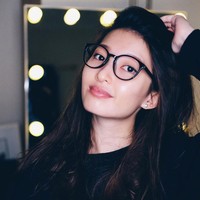 Tak sedikit wanita Indonesia yang wajah cantiknya disamakan dengan artis Korea. Di media sosial, netizen pun sering menyebut jika kreator konten Cindy Thyssen atau yang dikenal sebagai Cindy Thefannie mirip Bae Suzy. Foto: Instagram @cindythefannie