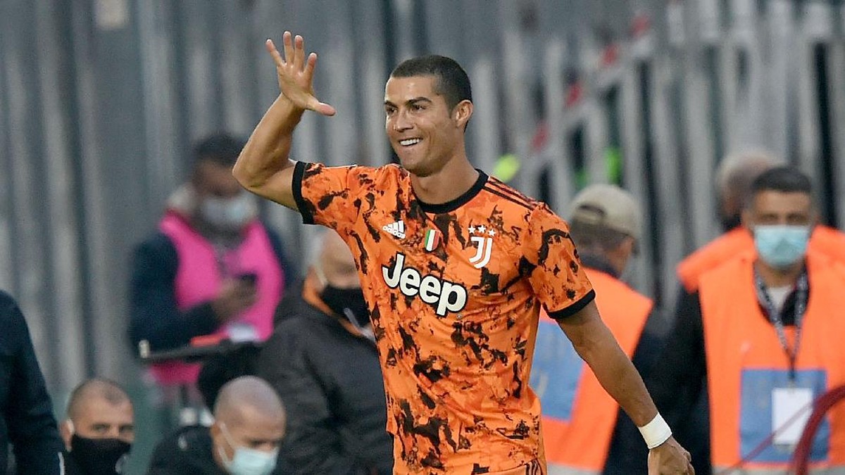 MU Gercep Dekati Cristiano Ronaldo Lewat Langkah Ini. (Foto: Getty Images/Giuseppe Bellini)