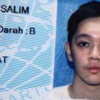 Brandon Nicholas Salim adalah seorang aktor, pembawa acara, pianis, dan gitaris. Anak Ferry Salim ini membagikan foto KTP setengah wajahnya yang sudah terlihat tampan. Foto: Instagram @brandonsalim.