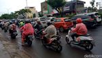 Hari Pertama Masuk Kerja Usai Libur Panjang, Margonda Depok Macet