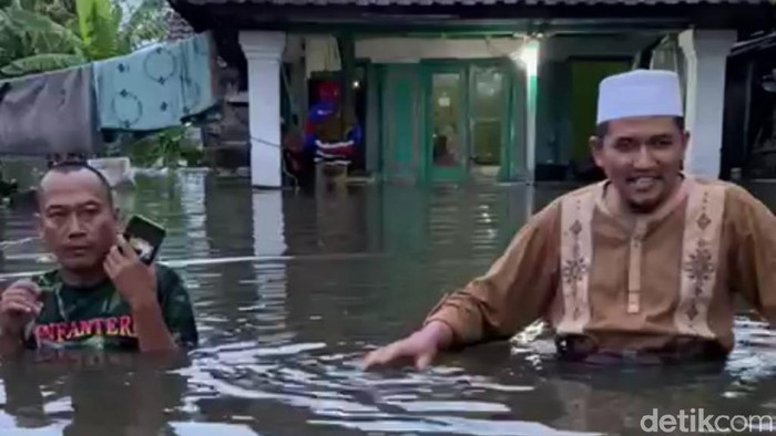 Hujan Kembali Mengguyur, Banjir Makin Parah Menerjang Sejumlah Desa Pasuruan