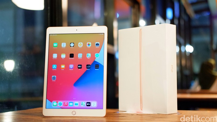 iPad 8