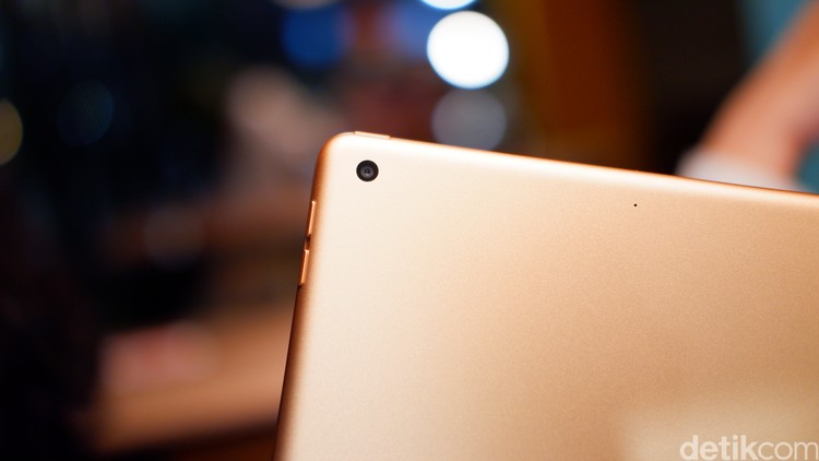 iPad 8