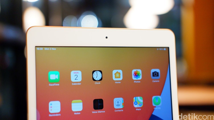 iPad 8