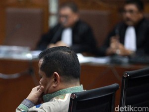 Video: Djoko Tjandra Hingga Napoleon-Prasetijo Jalani Sidang Dakwaan