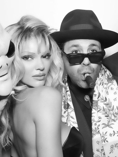 Kendall Jenner Kendall Jenner menggelar pesta Halloween.