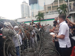 Ada Demo Kecam Macron, Kedubes Prancis Dijaga Ketat