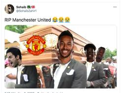 Meme Lucu Manchester United Dilibas Arsenal, Ada iPhone 12