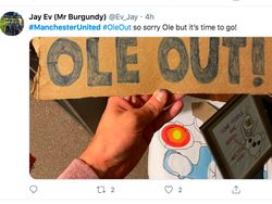 Meme Lucu Manchester United Dilibas Arsenal, Ada iPhone 12